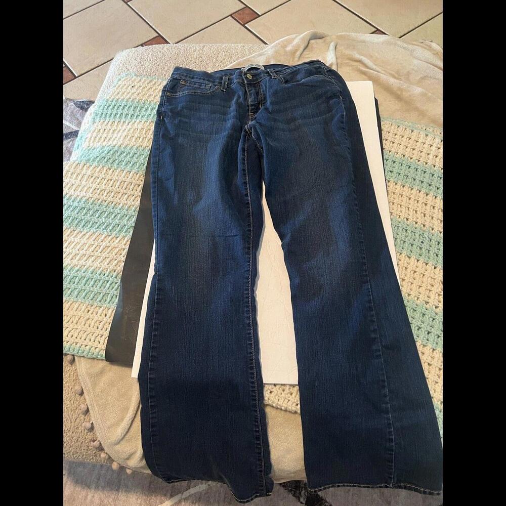 signature by levi strauss co jeans Woman’s Size 16 L/C